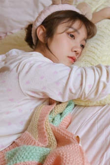 美女内内免费观看在线